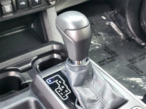 Used 2023 Toyota Tacoma TRD Sport image 28