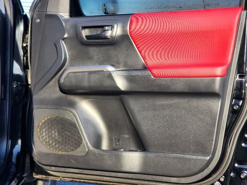 Used 2023 Toyota Tacoma SR5 image 10