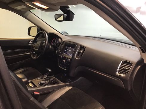 Used 2018 Dodge Durango GT image 19