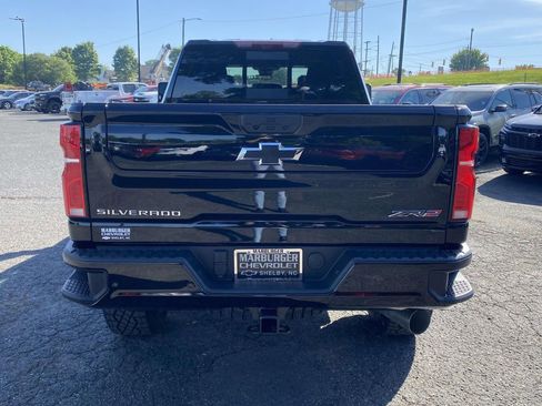 New 2026 Chevrolet Silverado 2500 ZR2 AWD/4WD image 5