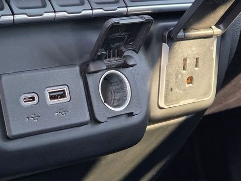 Used 2022 Chevrolet Silverado 1500 W/T w/ Trailering Package image 16