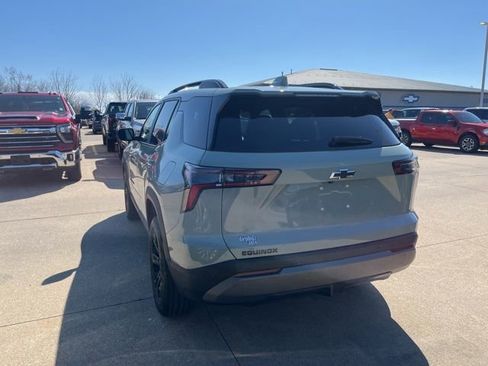 Used 2025 Chevrolet Equinox LT w/ Midnight Edition image 7