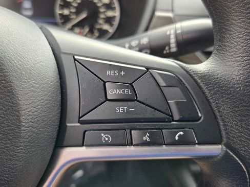 Used 2023 Nissan Altima 2.5 SV image 23