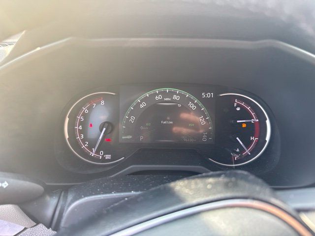 Used 2021 Toyota RAV4 Limited w/ Limited Grade Weather Package AWD/4WD image 15