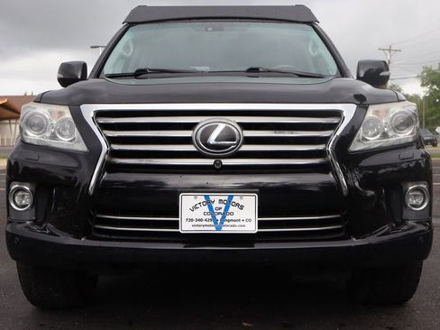 Used 2014 Lexus LX 570 4WD image 13