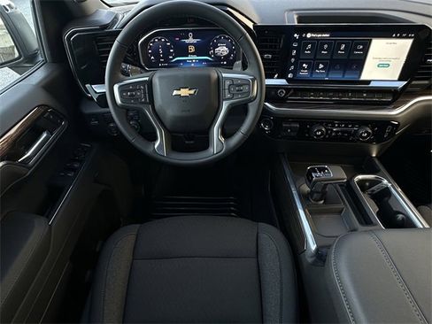 New 2026 Chevrolet Silverado 1500 LT image 11