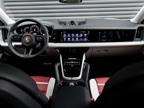 New 2026 Porsche Cayenne S image 17