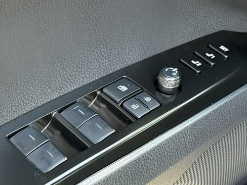Used 2026 Toyota Camry XSE w/ Premium Package FWD image 20