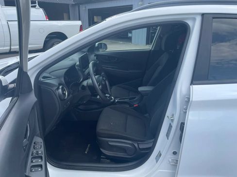 Used 2022 Hyundai Kona SEL FWD image 8
