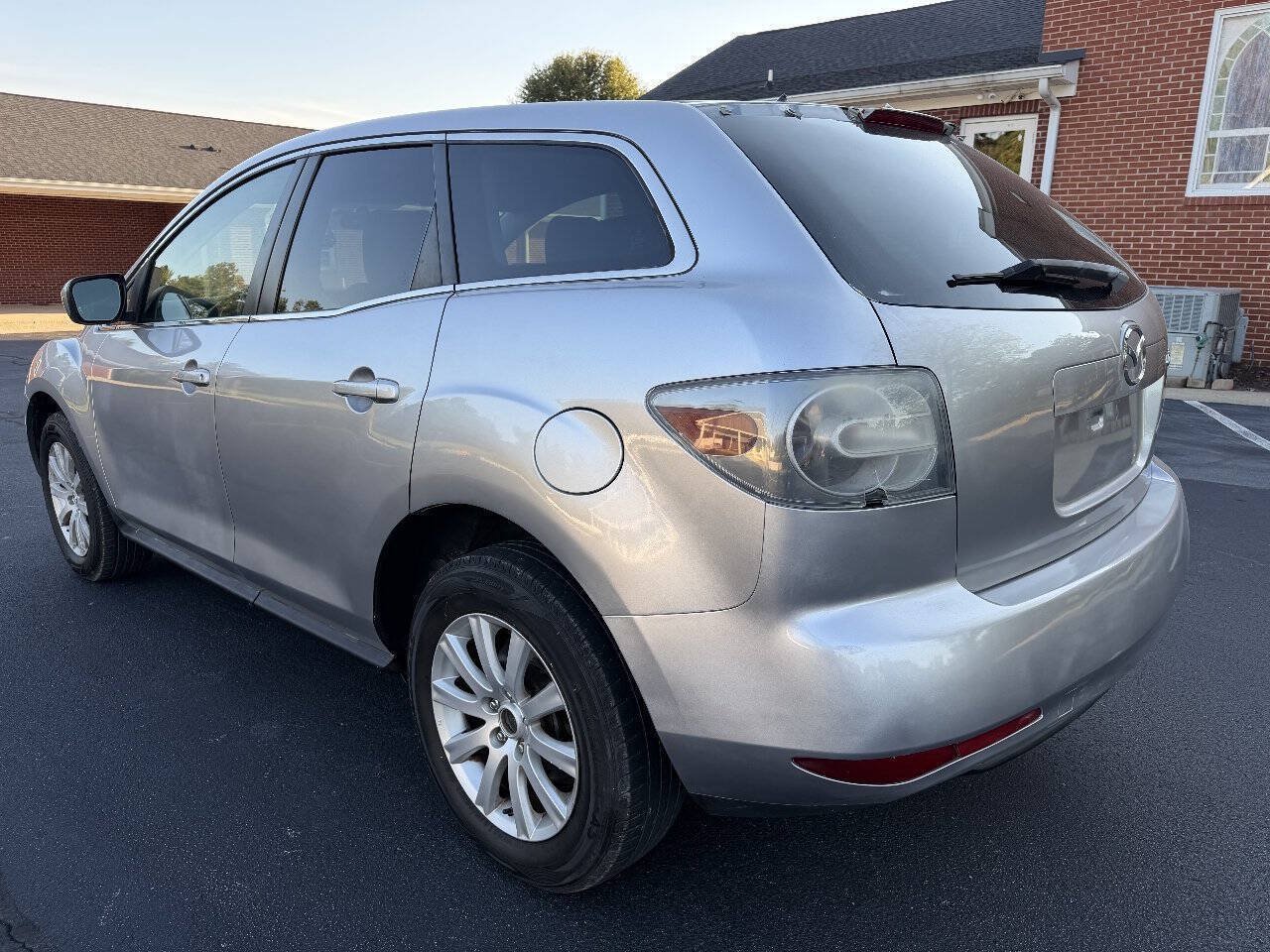 Used 2011 MAZDA CX-7 i Sport FWD image 5
