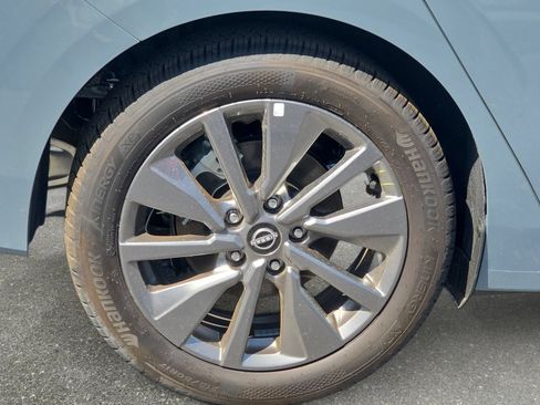 New 2026 Nissan Sentra SL w/ Floor Mat Package FWD image 31