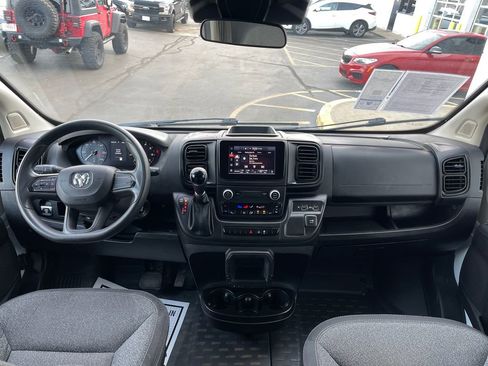 Used 2022 RAM ProMaster 2500 image 16