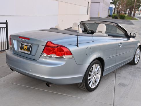 Used 2008 Volvo C70 T5 image 9
