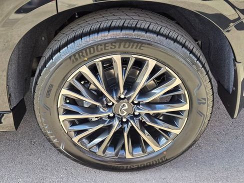 New 2026 INFINITI QX80 Autograph w/ Premium Cargo Package AWD/4WD image 10