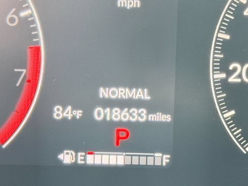 Used 2025 Honda CR-V LX image 19