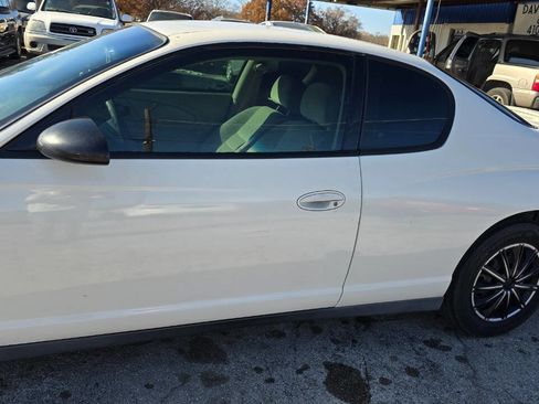 Used 2006 Chevrolet Monte Carlo LS image 2