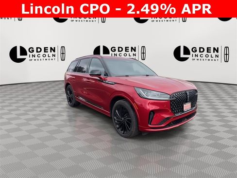 Certified 2025 Lincoln Aviator Reserve w/ Luxury Package image 2