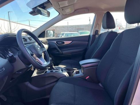 Used 2022 Nissan Rogue Sport S image 15