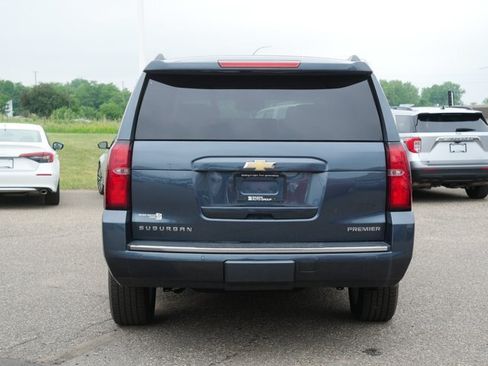 Used 2020 Chevrolet Suburban Premier AWD/4WD image 4