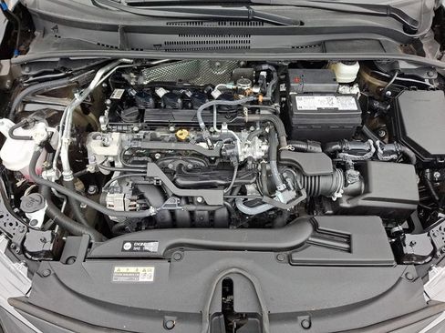 Certified 2025 Toyota Corolla LE image 27