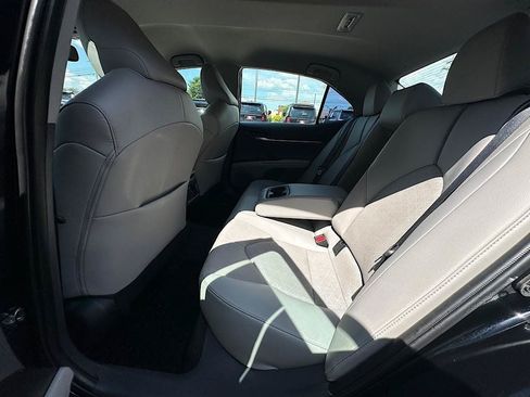 Used 2024 Toyota Camry XSE FWD image 16