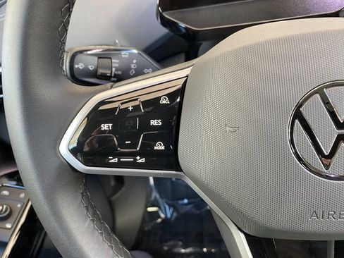 New 2026 Volkswagen ID.4 Pro AWD/4WD image 7