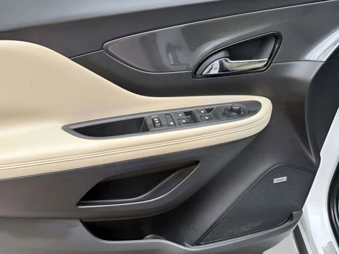 Used 2017 Buick Encore Essence w/ Experience Buick Package image 37