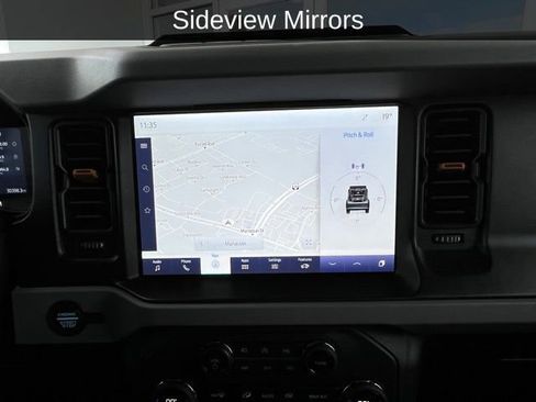 Used 2023 Ford Bronco Badlands image 14