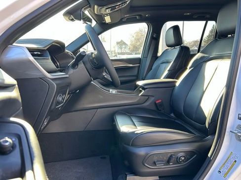 New 2026 Jeep Grand Cherokee Limited AWD/4WD image 30