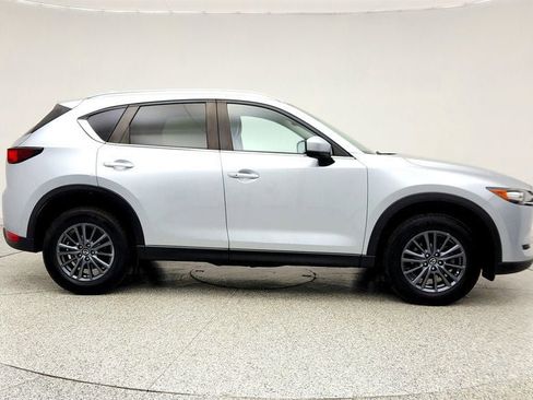 Used 2020 MAZDA CX-5 Touring image 4