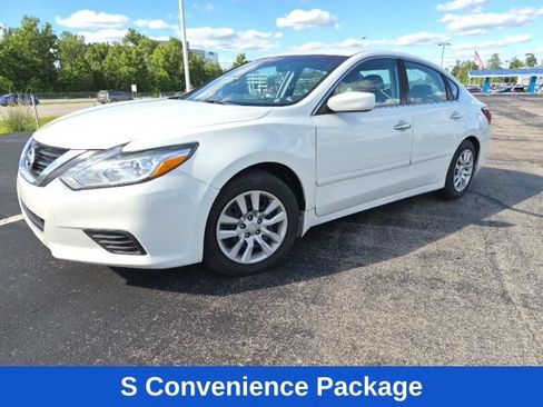 Used 2018 Nissan Altima 2.5 S w/ S Convenience Package FWD image 2