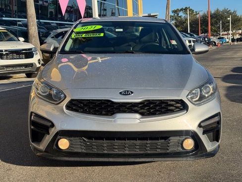 Used 2021 Kia Forte LXS image 3