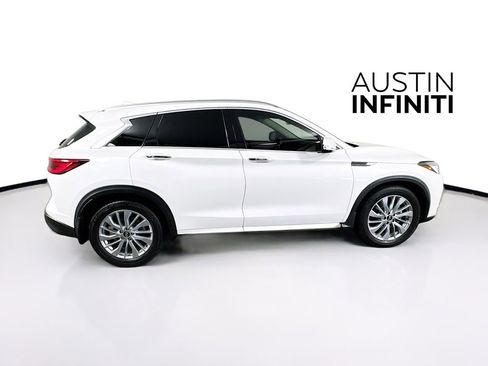 Certified 2023 INFINITI QX50 Luxe AWD/4WD image 10