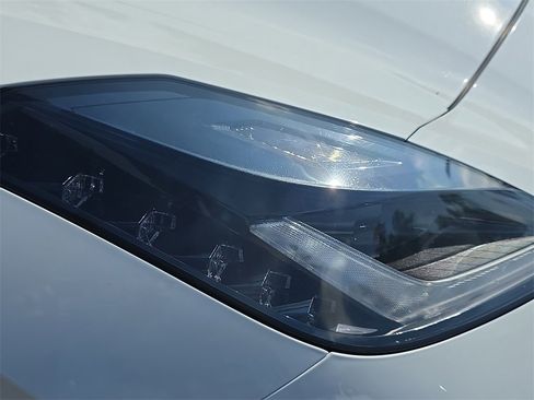 Used 2016 Chevrolet Corvette Stingray Coupe w/ 2LT Preferred Equipment Group image 15