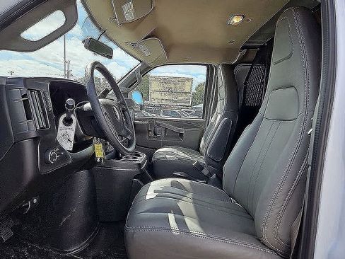 New 2025 Chevrolet Express 2500 w/ Driver Convenience Package image 12