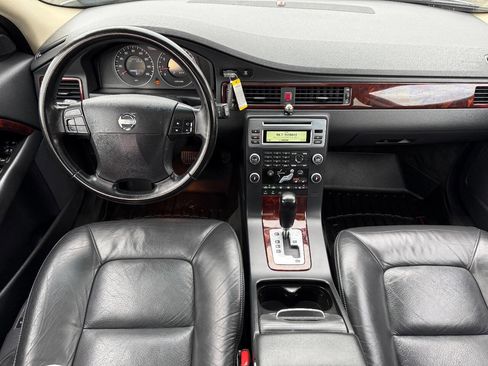 Used 2008 Volvo XC70 3.2 image 21