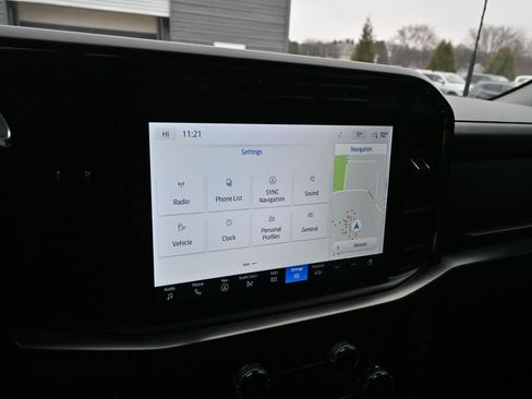 Used 2023 Ford F350 Lariat w/ Chrome Package image 30