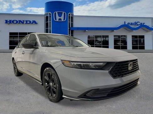 New 2025 Honda Accord SE image 8