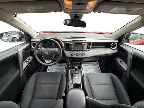 Used 2017 Toyota RAV4 LE FWD image 26