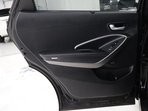 Used 2014 Hyundai Santa Fe Limited AWD/4WD image 18