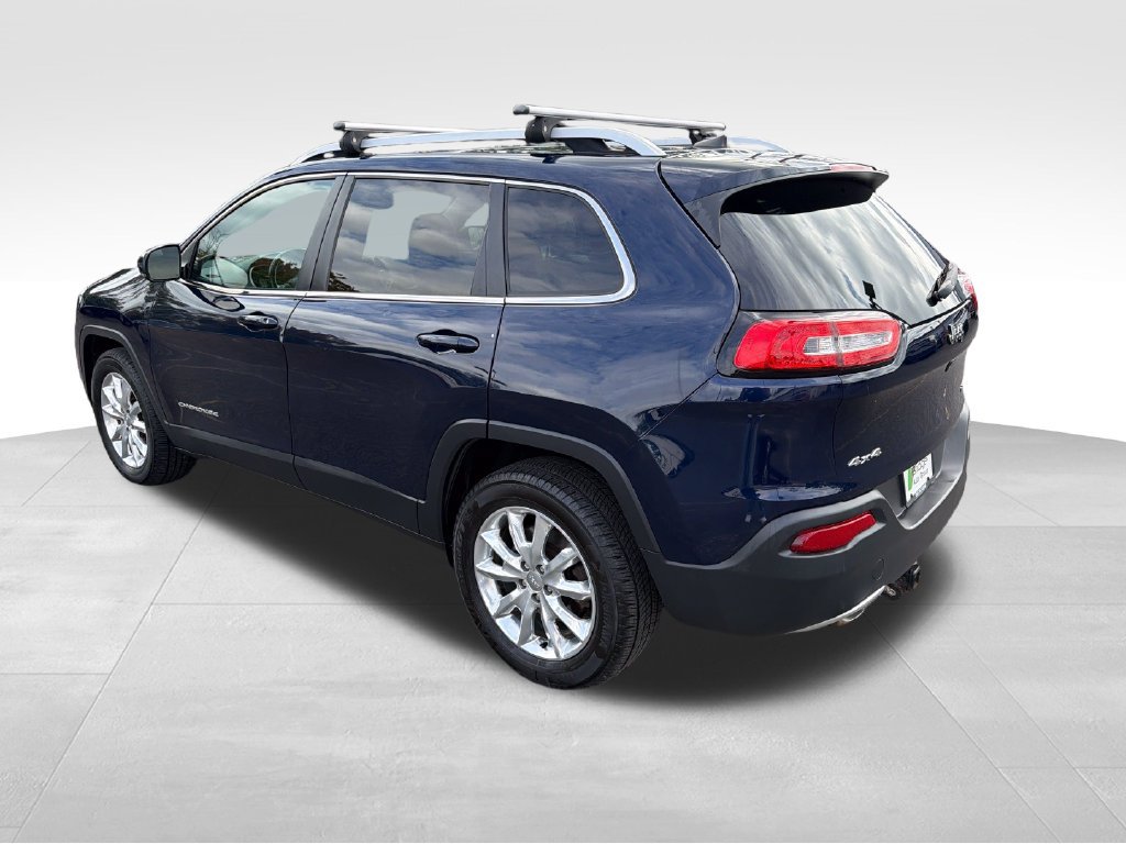 Used 2016 Jeep Cherokee Limited AWD/4WD image 5