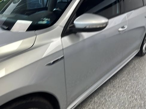 Used 2018 Volkswagen Passat 2.0T R-Line w/ R-Line Lighting Package FWD image 36