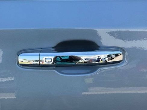 Certified 2026 Chevrolet Silverado 1500 High Country AWD/4WD image 23
