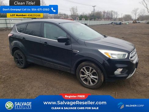 Used 2017 Ford Escape SE AWD/4WD image 5