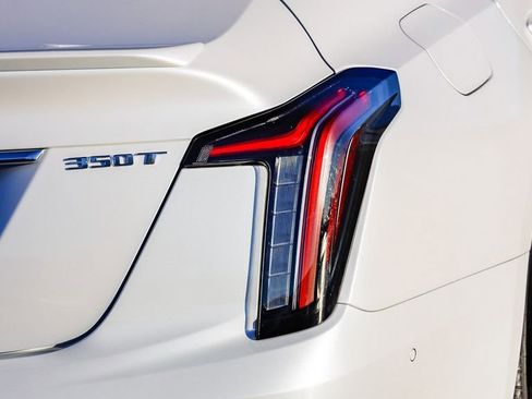 Used 2025 Cadillac CT5 Sport image 10