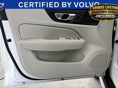 Used 2025 Volvo V60 B5 Cross Country Ultra w/ Protection Package Premier AWD/4WD image 23