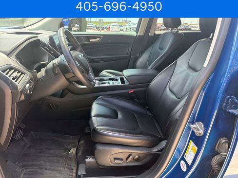 Used 2022 Ford Edge Titanium AWD/4WD image 11