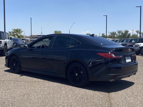 Used 2026 Toyota Camry SE w/ Multimedia Upgrade Package FWD image 4