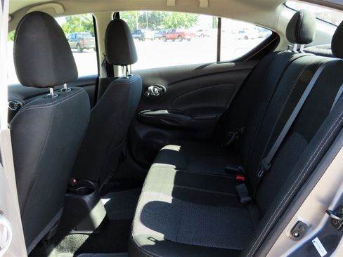 Used 2019 Nissan Versa SV image 14