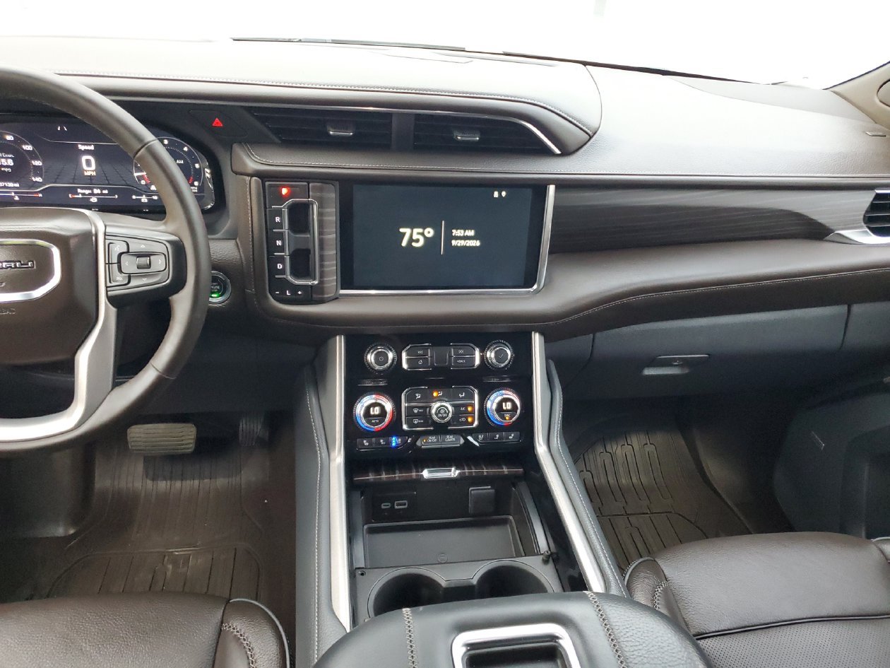 Used 2023 GMC Yukon Denali w/ LPO, Floor Liner Package AWD/4WD image 13